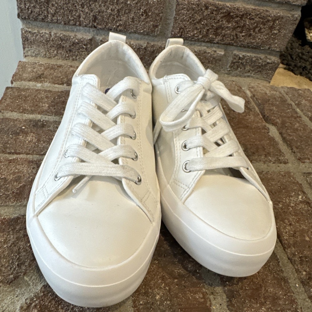 Esprit Tallya White Faux Leather Sneakers Womens Sz 8.5 Lace Up Casual #166 - Picture 12 of 16